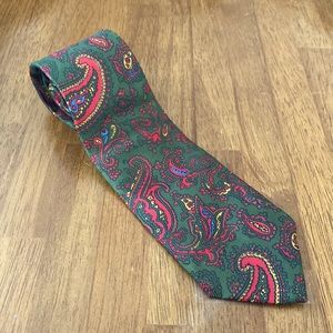 Vintage Dellacroce Mens Green & Red Paisley Print 100% Silk Tie